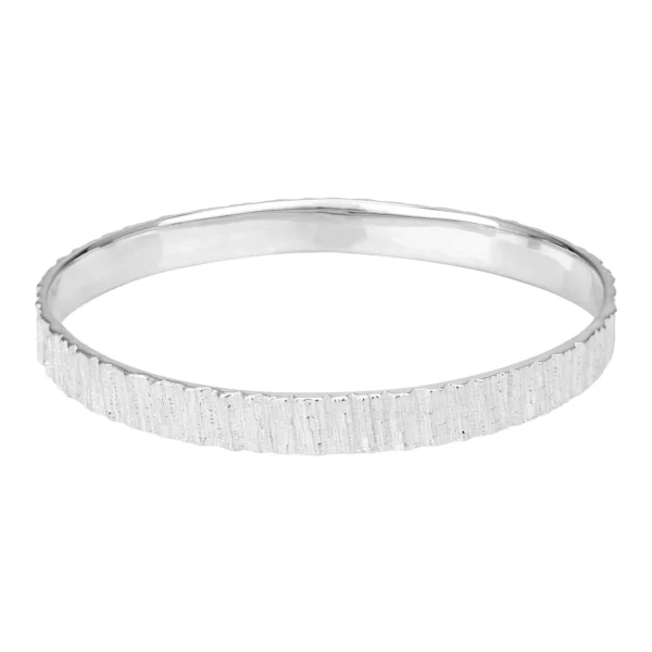 S4172 - Sterling Silver 8.1mm Oval Stacker Bangle – Various Sizes